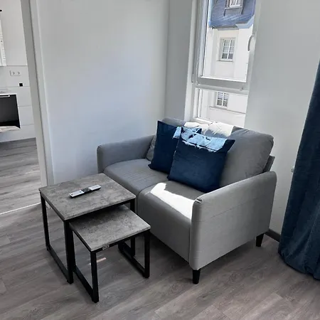 Ferienwohnung Direkt An Der Mosel Im Zentrum Von Zell Exterior foto