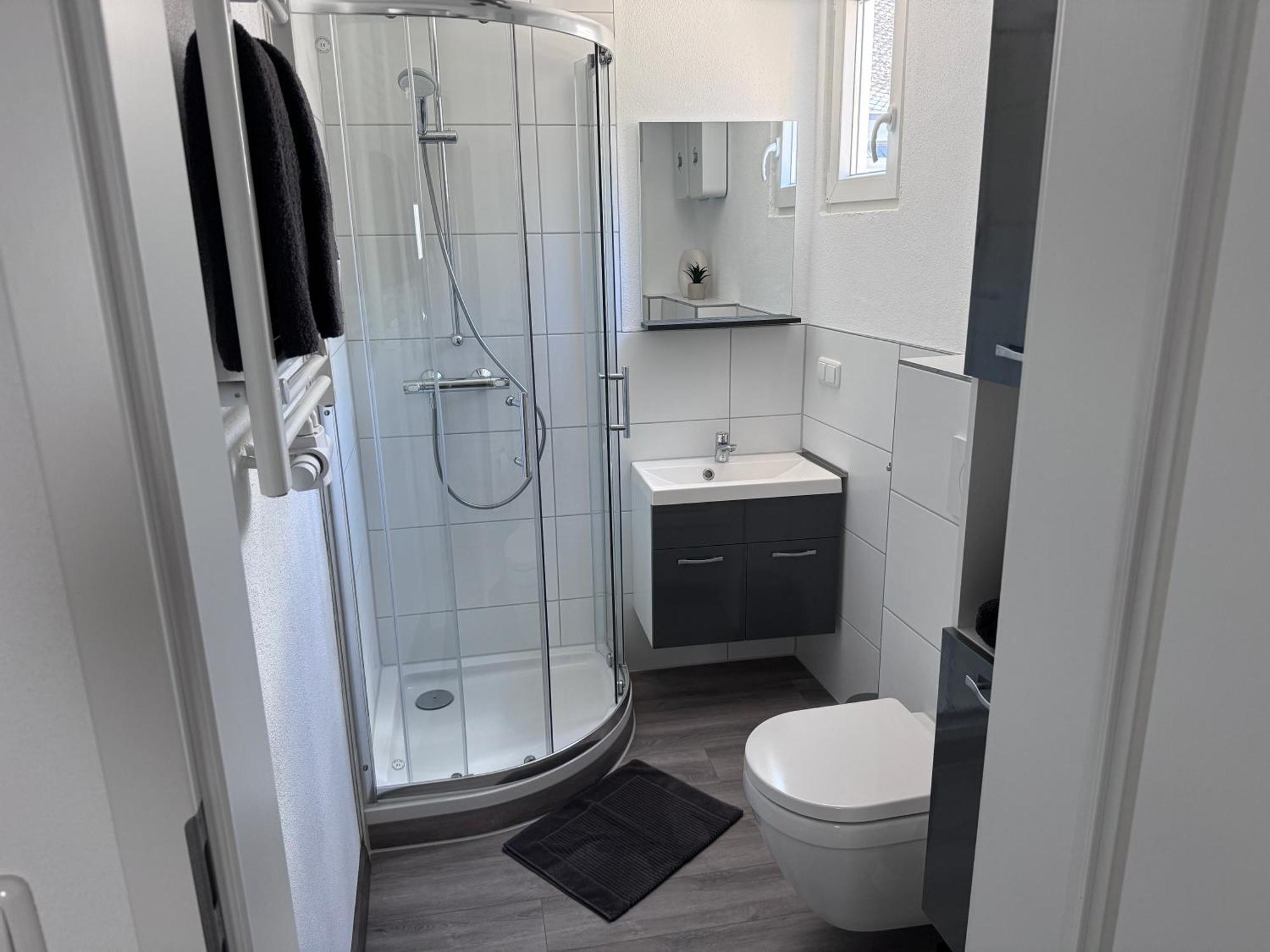 Direkt An Der Mosel Im Zentrum Von Apartment Zell