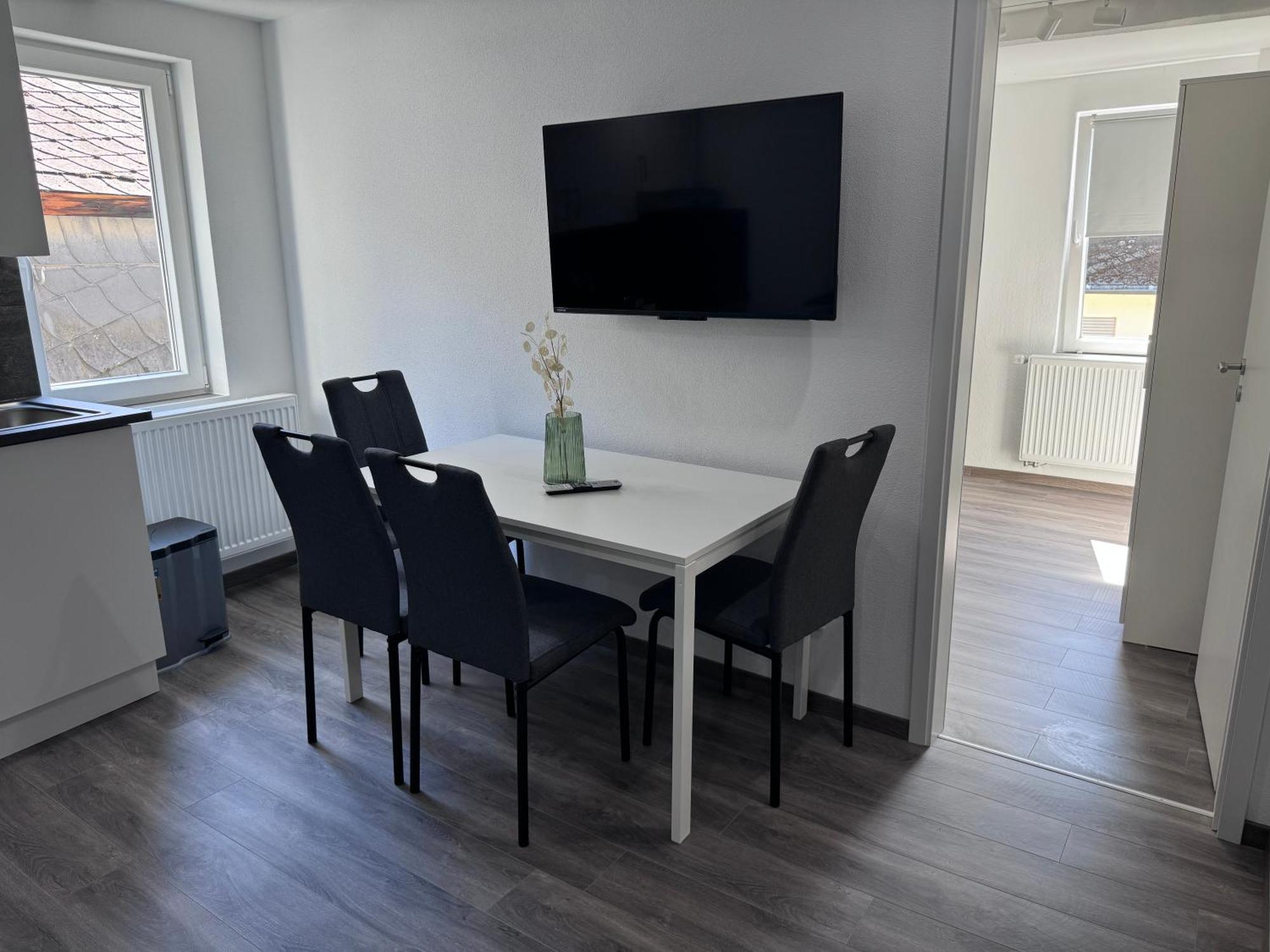 Direkt An Der Mosel Im Zentrum Von Apartment Zell