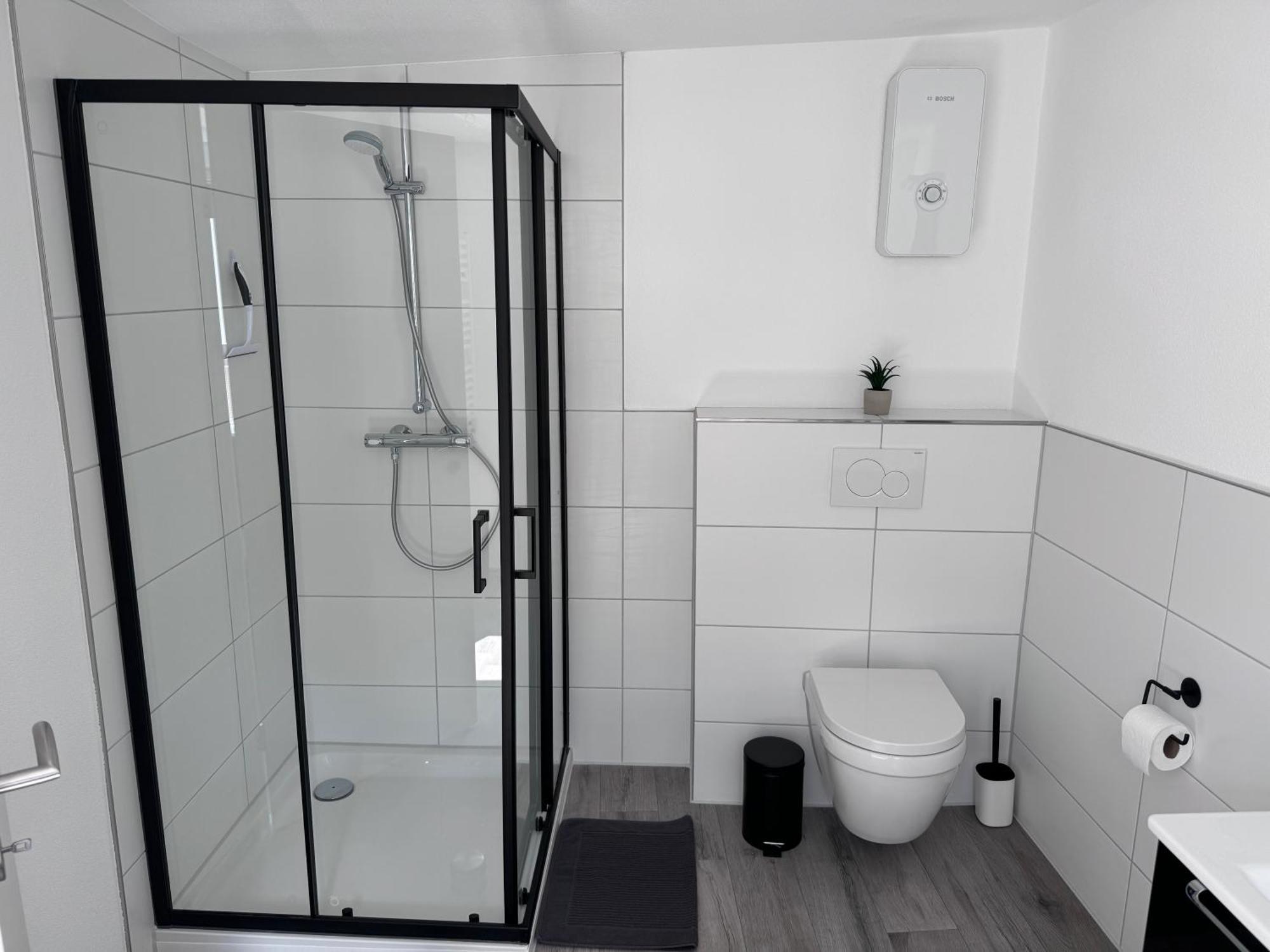 Apartment Direkt An Der Mosel Im Zentrum Von Zell